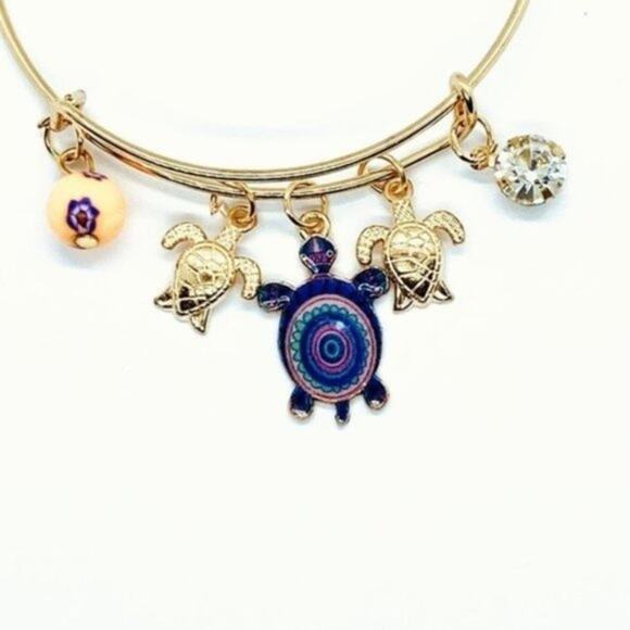 Beaded Sea Turtle Charm Colorful Bangle Bracelet - Picture 2 of 5